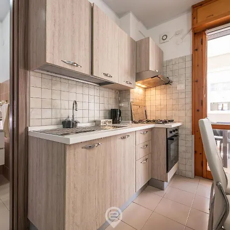 Zaffiro Apartament *
